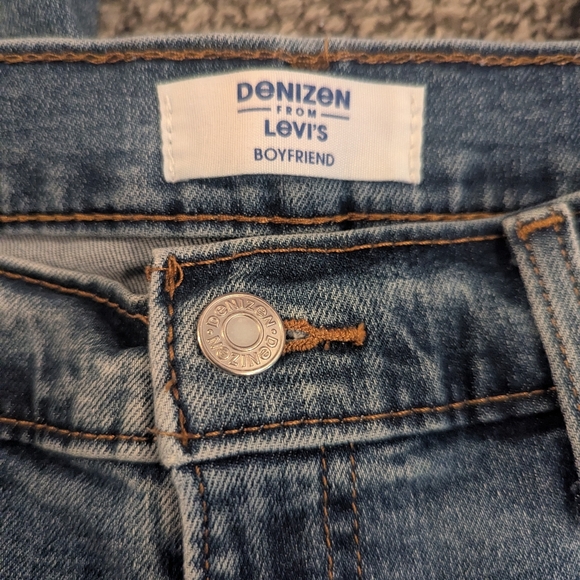 Denizen By Levi Boyfriend Jeans Size 6 - Picture 3 of 4